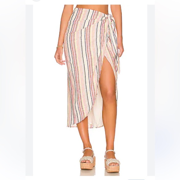 Free People Dresses & Skirts - NWT Free People‎ Womens Lightweight Boho Beach Resort Wear Wrap Cover Up Skirt 6